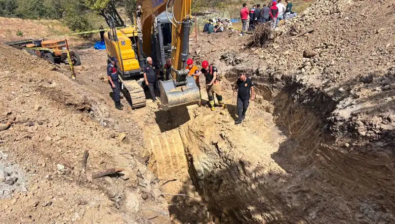 Manisa'da Havuz Kazısında Toprak Kayması: Dört Kişinin Yaşamı Dönüşmedi
