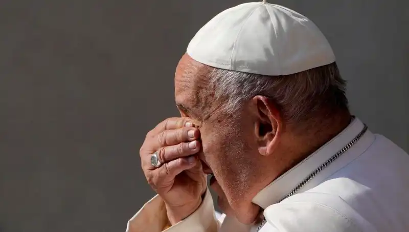 Hastaneden Sesli Mesaj Gönderen Papa Francis: "Buradan Size Eşlik Ediyorum!"