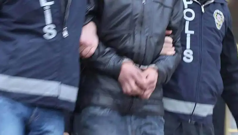 30 İlde FETÖ Operasyonu: 65 Tutuklama ile Çarpıcı Gelişme!