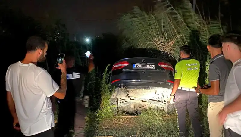 Trafik Magandası, Dur İhtarına Uymayıp Dere Yatağına Düştü: Şok Edici Anlar