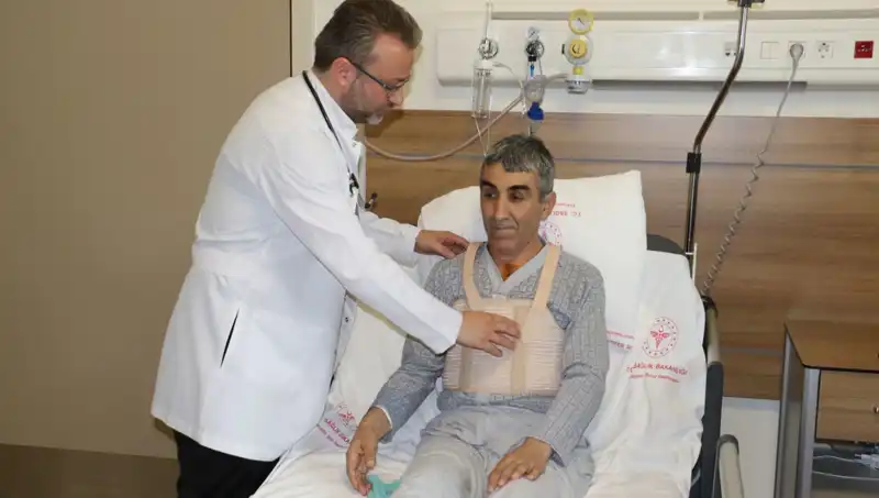 Hayati Tehlike Geçiren Hastanın Aort Ameliyatı 8,5 Saat Sürdü