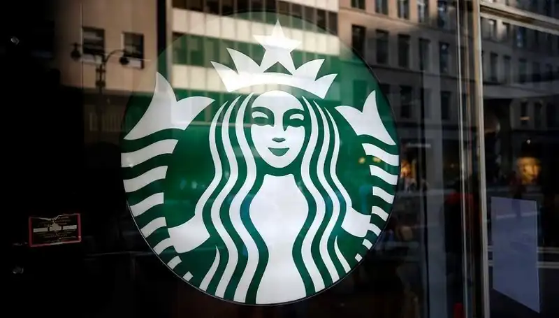 Starbucks’ın Küresel Satışları Düşüşte: İsyan Nedenleri ve Gelecek Beklentileri