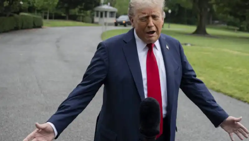 Trump'ın Savaş Söylemi: "Ülkelerin Bazen Yeterince Savaşması Gerekiyor"