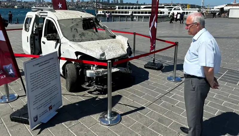 15 Temmuz’un Hatıraları: Tankların Ezdiği Araçlar Sergilendi