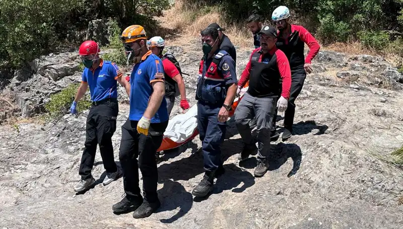 Kayalıkların Ardındaki Gizemli Ölüm: Sır Perdesi Aralanıyor!