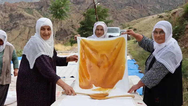 Yaz Aylarında Unla Birlikte Pişirilen Geleneksel Lezzetler: Sağlıklı ve Besleyici