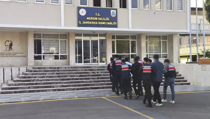 Silahlı Gasp Çetesi Çökertildi: 7 Şüpheli Tutuklandı, İstanbul Sokakları Güvende mi?