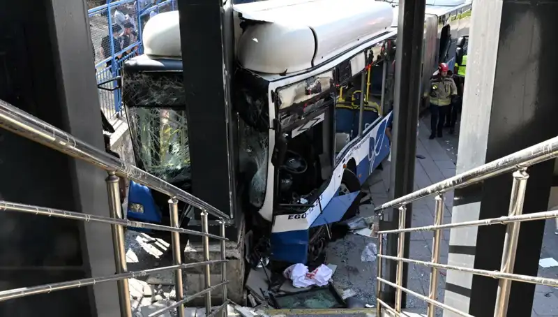 Ankara'da Belediye Otobüsü Kaza Yaptı, Yaralı Sayısı 27'ye Ulaştı