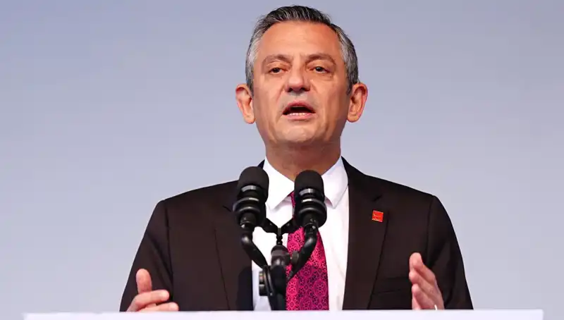 Özel'den Komutanların Dava Kararına Şaşırtan Tepki: "Adalet Nereye Gidiyor?"