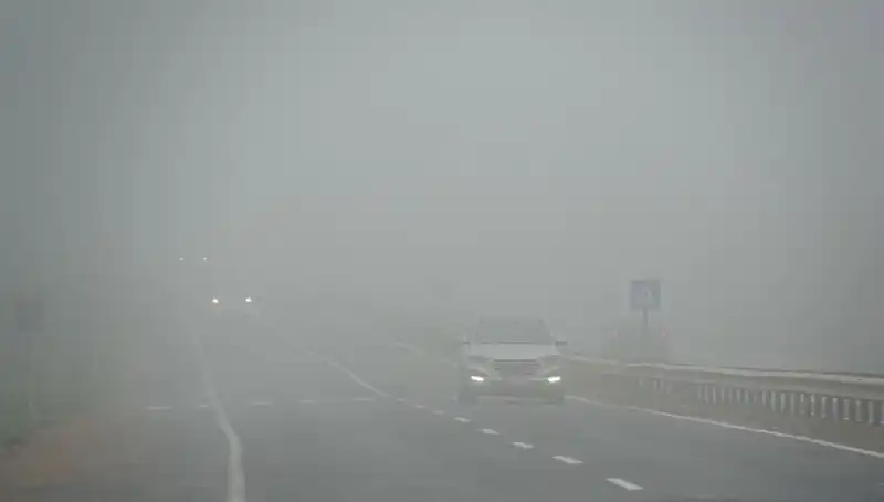 Tekirdağ'da Sis Tabakası Hayatı Olumsuz Etkiliyor, Görüş Mesafesi Azaldı