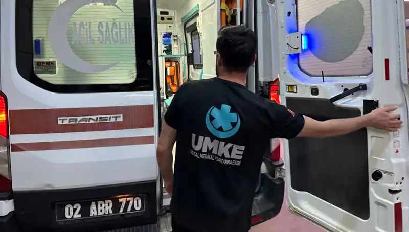 Etek Tekere Dolandı, Bisiklet Devrildi: Eğlenceli Kazanın Ardındaki Gerçekler