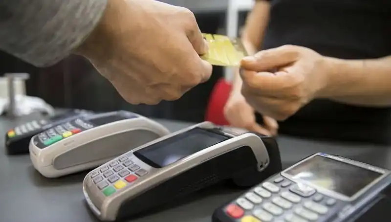 Kartlı Harcamalarda Gizli Artış: Alışveriş Alışkanlıklarınızı Yeniden Gözden Geçirin!