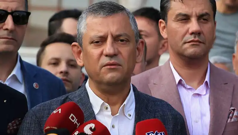 Özgür Özel: Bu Bayram bize Gerçekten Bayram Gibi Gelmiyor!