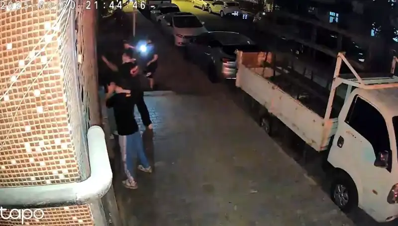 Gece Yarısı Saldırısı: Etek Giydirilip Darp Edilenler Şokta!