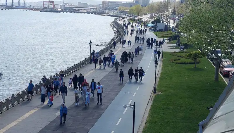 Tekirdağ'da Yaşlı Nüfus Oranı %10,2’ye Ulaştı: Demografik Değişim Neleri Getiriyor?
