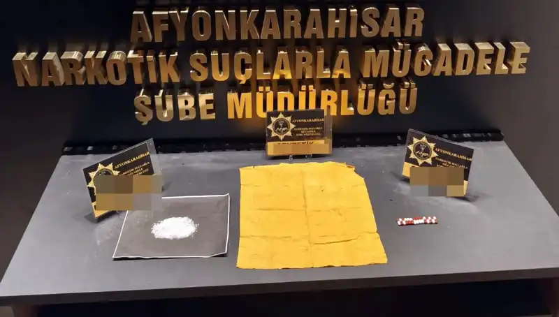 Afyonkarahisar’da Uyuşturucu Operasyonunda Şok Tutuklamalar: 3 Kişi Gözaltına Alındı