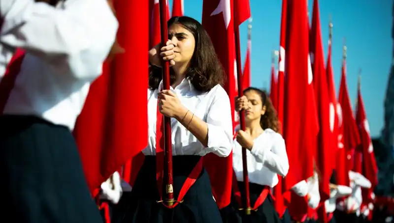 19 Mayıs'ta Tatil Var mı? Okullar Kapanıyor mu?