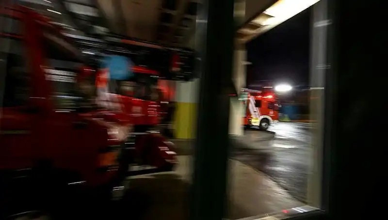 Konya'da İş Yeri Yangını: 4 Kişi Dumandan Etkilendi, Detaylar Şok Edici!