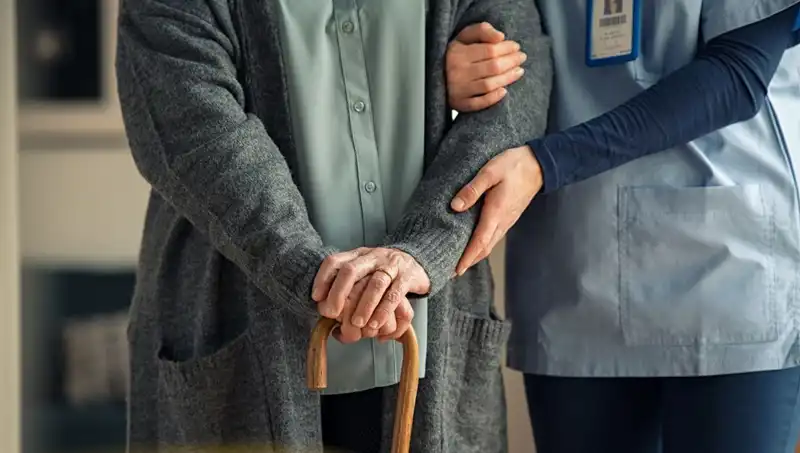 Dünyanın En Yaşlı Doktorundan Uzun Yaşamın Sırları: 102 Yaşında Olmak Nasıl Mümkün?