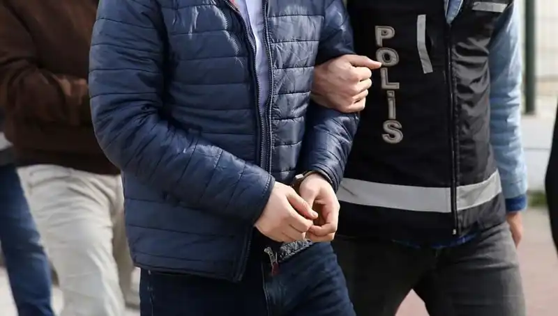 Türkiye'de Üç İlde Uyuşturucu Operasyonu: 39 Kişi Tutuklandı, Ayrıntılar Sıra Dışı!