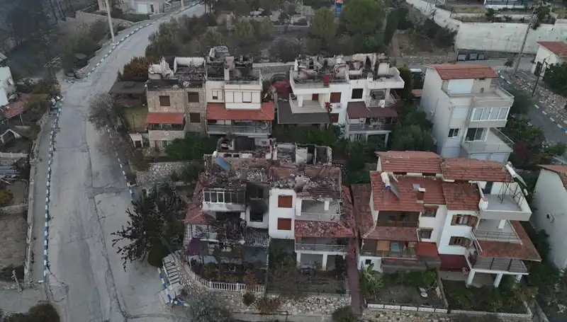 Orman Yangınlarında Son Durum: Evler Göz Göre Göre Yok Oluyor