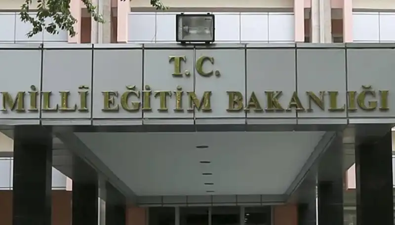 MEB'den Önemli Uyarı: "Bakanlığın Adını Kullanan Dolandırıcılara Dikkat!"