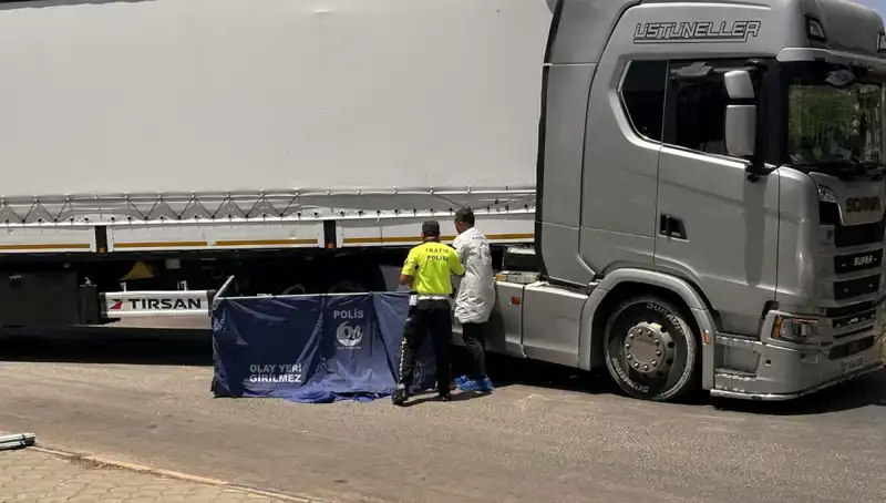 Gaziantep'te TIR Kazası: Üzücü Olayda İki Hayat Veda Etti