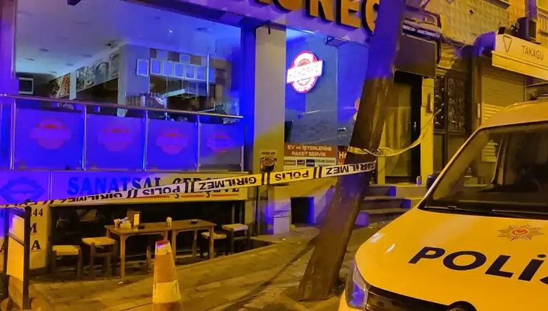 Üsküdar'da Çöp Kavgası: Komşular Arasında Kanlı Yemek!