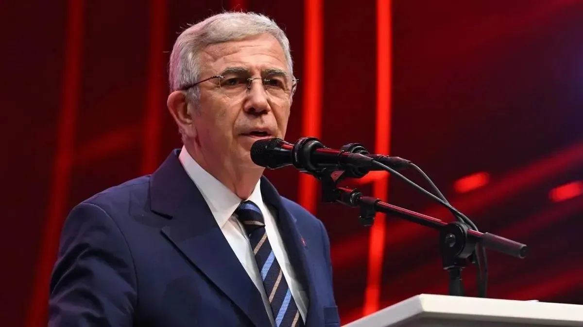 Mansur Yavaş’ın Konser Savunmasına CHP’li İsimlerden Tepki: "Kol Kırılır, Yen İçinde Kalmaz, Akılla İzah Edilemez!"