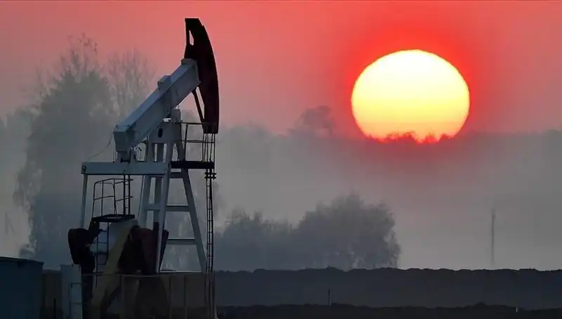 ABD Petrol Sondaj Kuleleri Neden Azalıyor? Enerji Piyasası Üzerindeki Etkileri