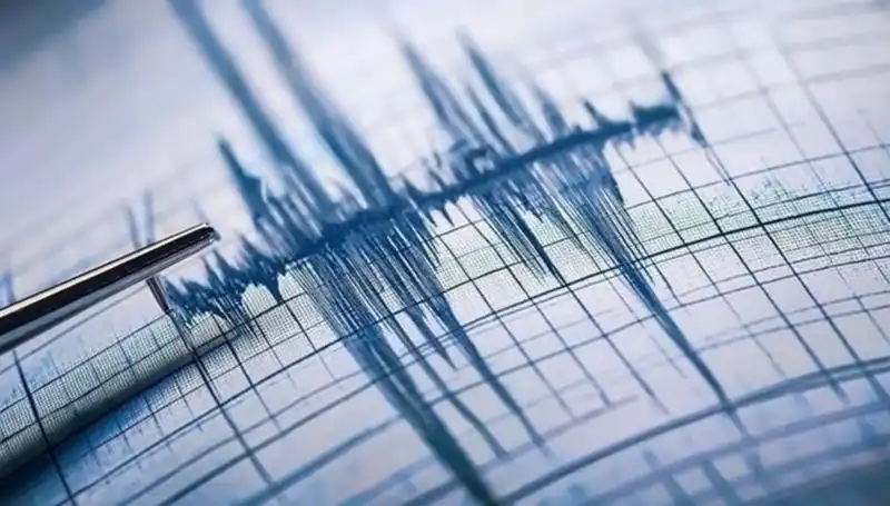 Antalya'da Beklenmedik Deprem: 3.8 Büyüklüğündeki Sarsıntının Ardındaki Sebepler