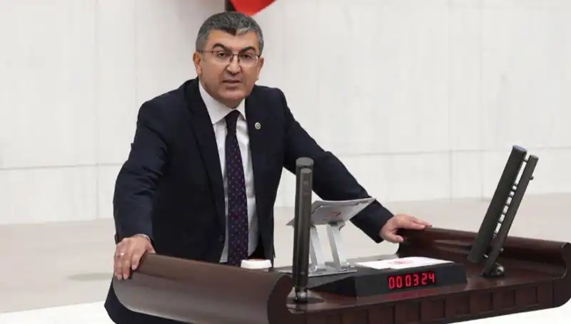 Hasan Ekici Gelecek Partisi'nden İstifa Etti! Nedenleri Şaşırttı