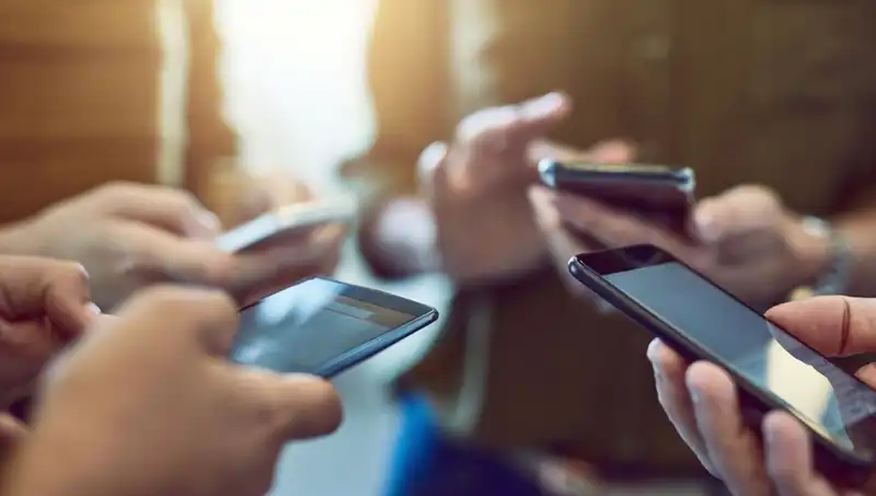 Oppo A5 Pro 4G: Uygun Fiyatla Hayal Gücünüzü Zorlayacak Akıllı Telefon