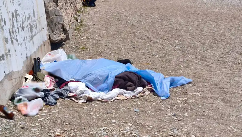 Konyaaltı Sahili'nde Gizemli Ceset Bulundu: Detaylar Ne?