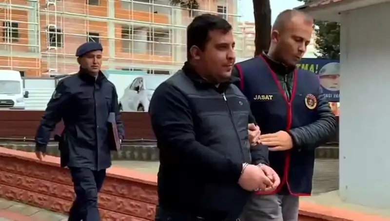 410 Ayrı Suçtan Aranan Zanlı: Sonunda Kıskıvrak Yakalandı!