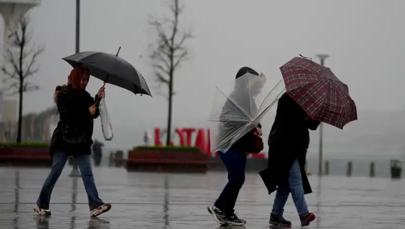 İstanbul’da Kuvvetli Sağanak Uyarısı: Yarın Neler Olacak?