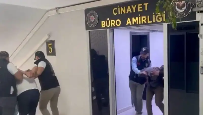 Silahlı Saldırının Ardındaki Suç Örgütü Çözüldü: 9 Kişi Tutuklandı