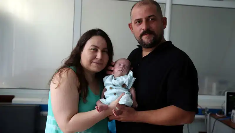 800 Gramla Hayata Tutunan Bebek: Yoğun Bakımdan Mutlu Çıkış!