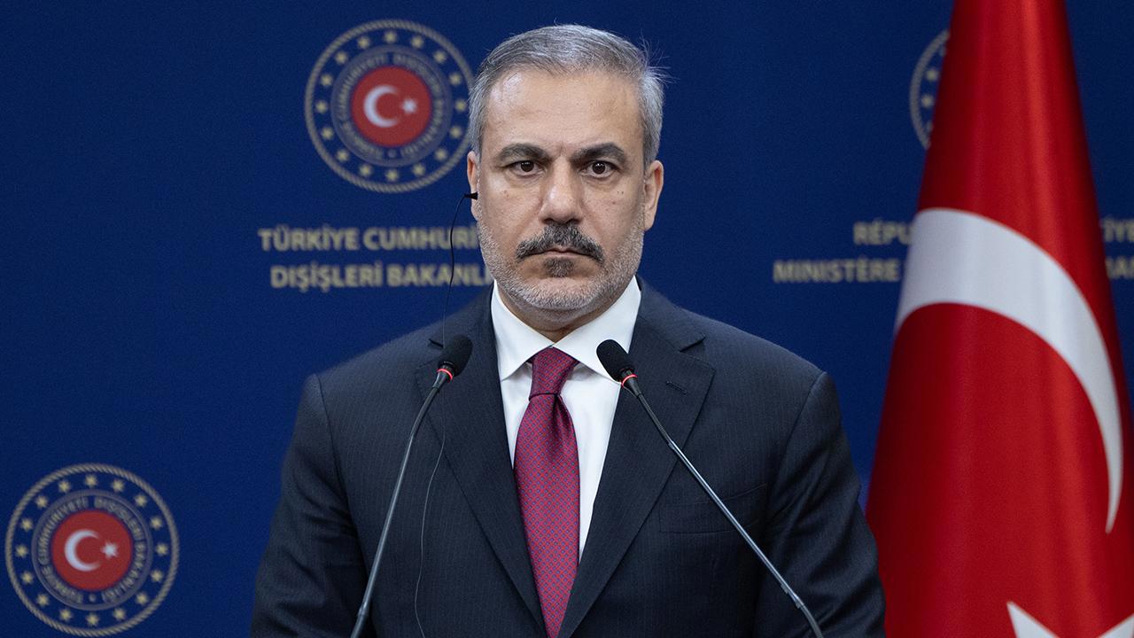 Bakan Fidan: YPG'ye Yeni Yönetim Verilirse Operasyon Yaparız