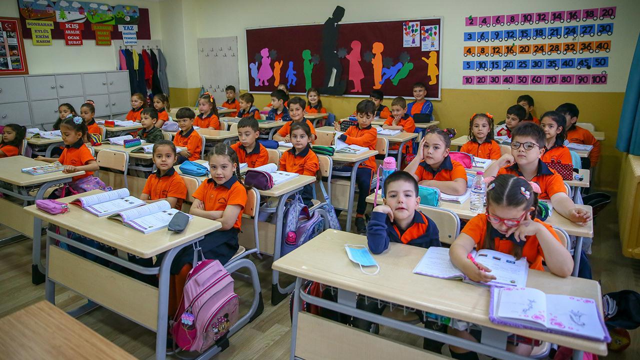 İstanbul'da okullar yarın erken saatlerde tatil olacak