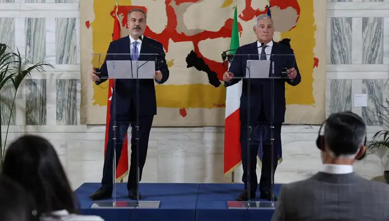 Dünyanın Gözleri İsrail'e Çevrildi: Fidan'dan Çarpıcı Uyarı!
