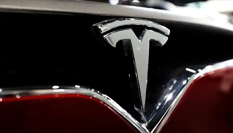 Tesla'da Ucuz Model Tartışmaları ve FSD Beklentisi Gündemde