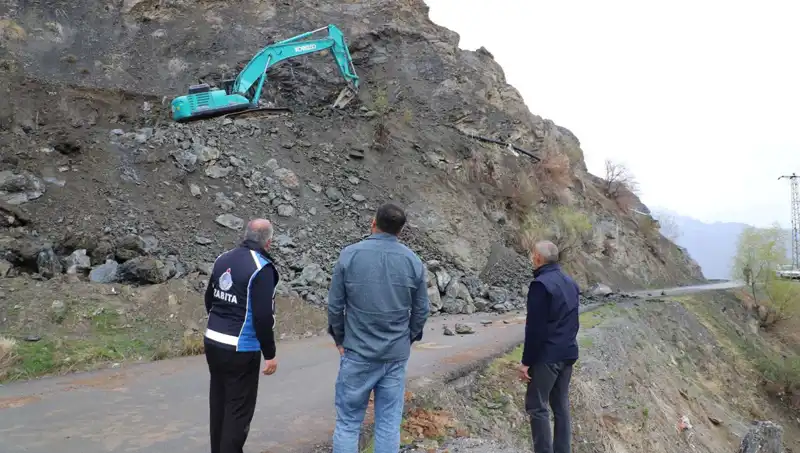 Hakkari'de Kaya Düşmesine Karşı Alınması Gereken Önlemler ve Çalışmalar