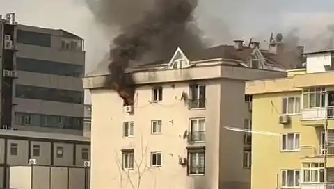 Mecidiyeköy'de 4 Katlı Bina Yangını: Paniğe Neden Olan Olay Ne?