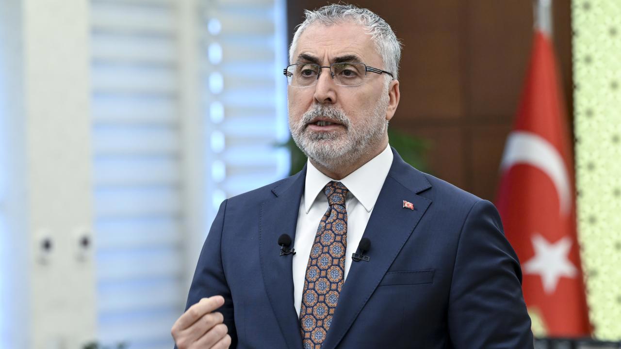 Bakan Işıkhan: Asgari Ücrete İyileştirme Yapılabilir