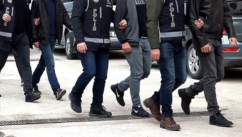 Ankara ve Antalya'da Fuhuş Çetesi Çökertildi: 20 Gözaltı