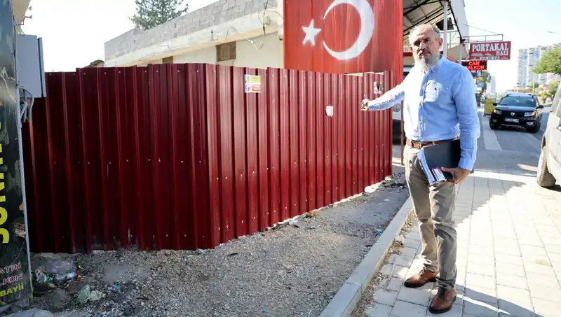 Tapulu Arazim Dedi, Sokağı Kapattı: Bir İhtiyaç Mı Yoksa Haksızlık Mı?