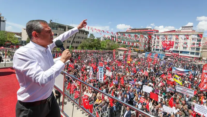 Özgür Özel: "Silah Bırakma Çağrısına Sonuna Kadar Destekliyoruz"