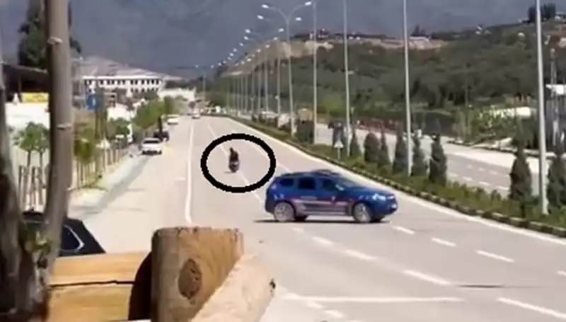 TikTok Videosunun Sırrı, Gençlerin Hayatını Kontrol Altına Aldı!
