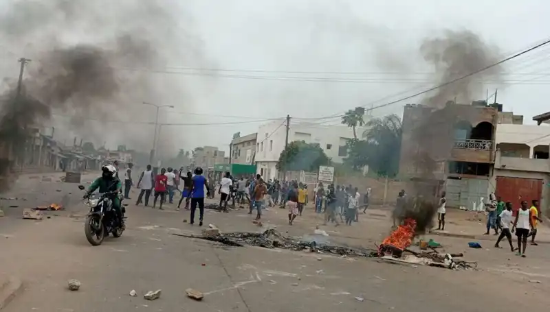 Togo'da Protestoların Ardında Gizemli Ölüm: Nehirlerde 7 Ceset Bulundu